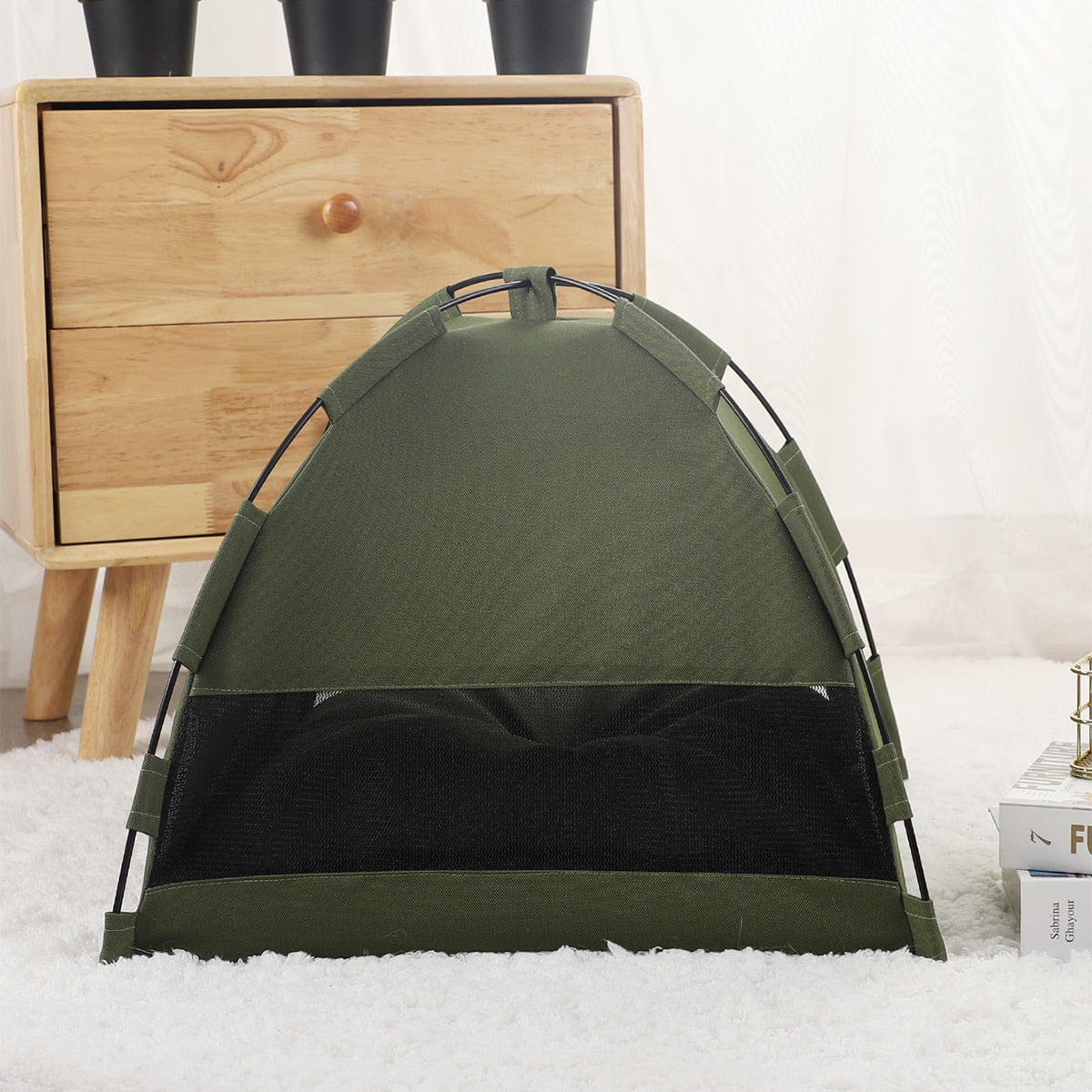 Cat's Cozy Winter Tent Bed